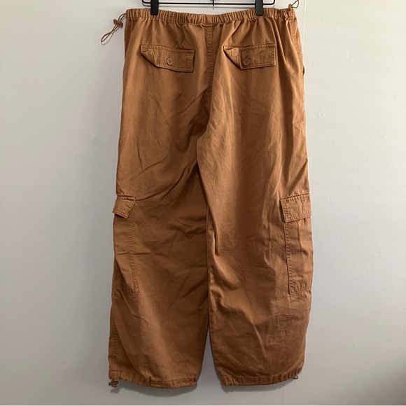Forever 21 Wide Leg Cargo Pants Size Large - Picture 2 of 7